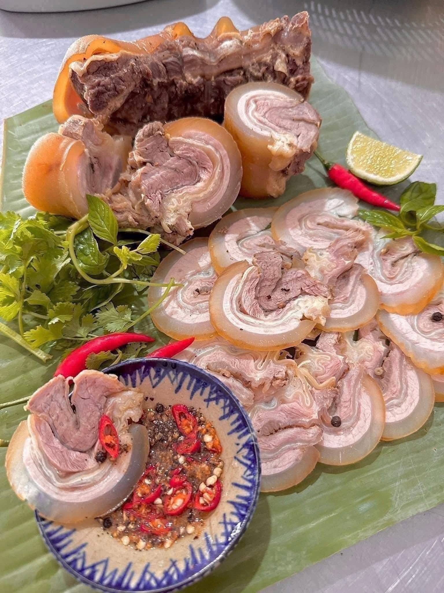 Công thức nấu thịt bê ngon cho ngày cuối tuần thêm hấp dẫn