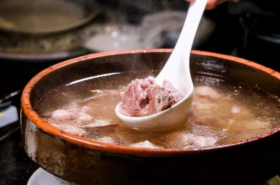 Mẹo hay trong cách nấu nước lẩu xương heo ngon khó cưỡng