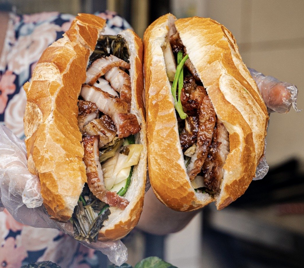 Những mẫu thuyết minh về bánh mì lớp 8 sáng tạo dễ hiểu