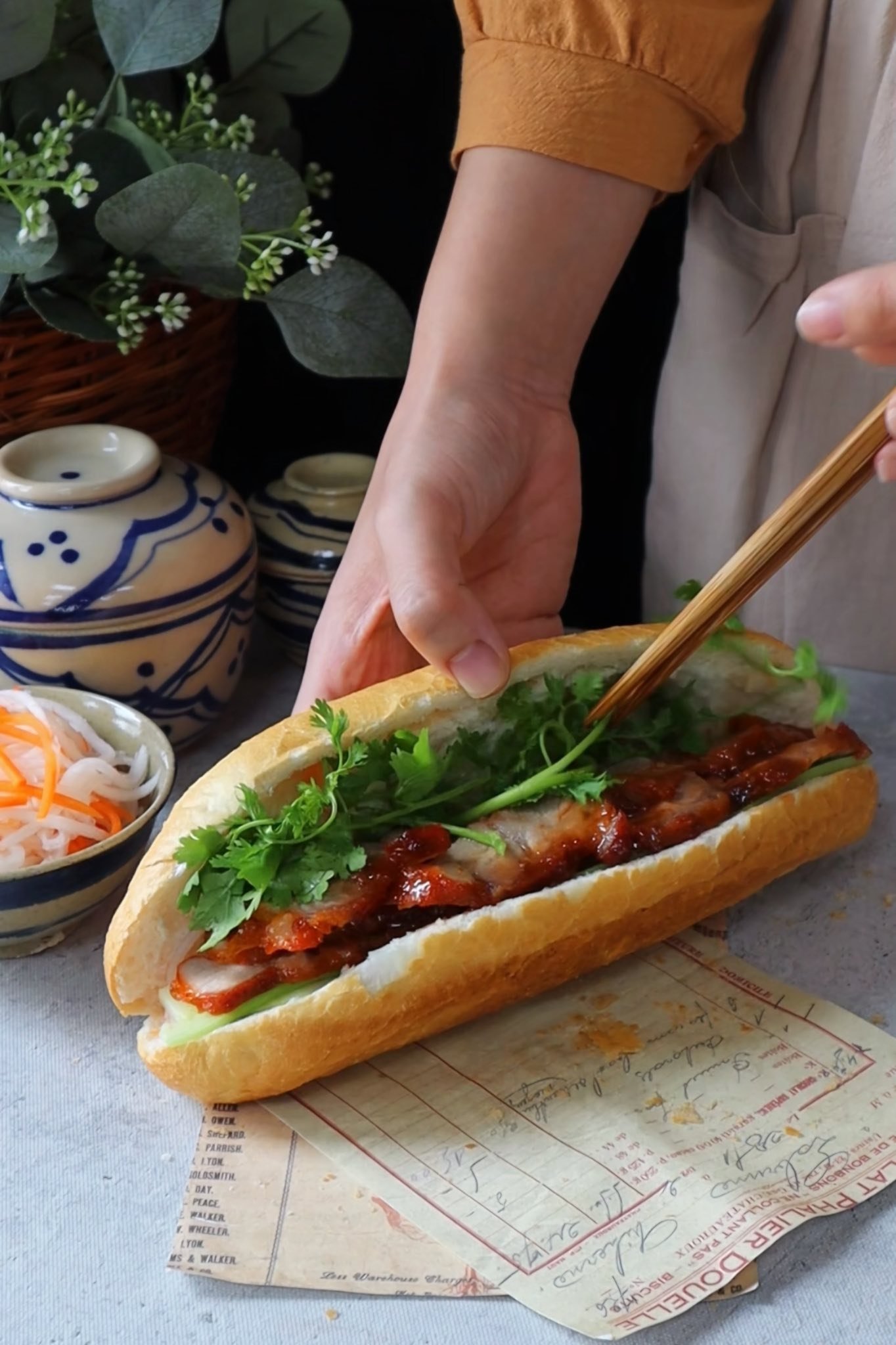 Tham khảo bài văn thuyết minh về bánh mì lớp 8 hấp dẫn