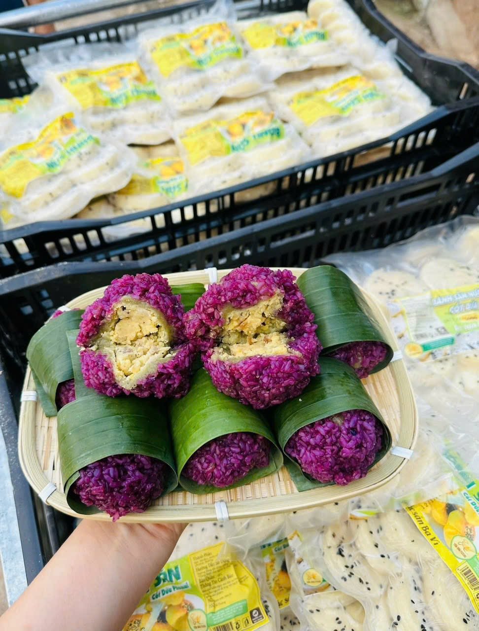 Chia sẻ cách làm bánh khúc nhân thịt cho bữa sáng ngon miệng 1 Tự làm bánh khúc nhân thịt tại nhà vừa ngon vừa đơn giản
