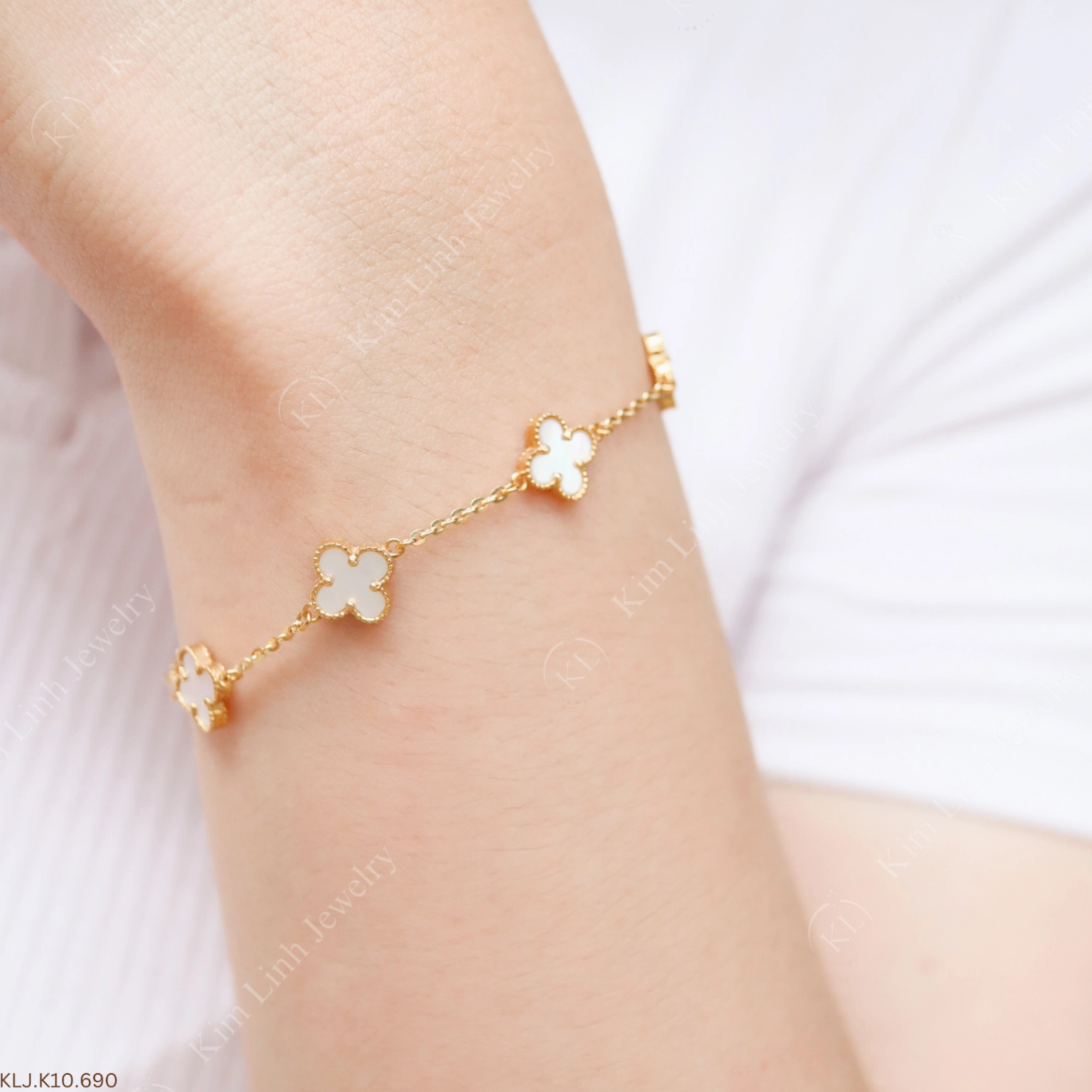 Cập Nhật Giá Vàng Mai Linh Châu Hôm Nay 2026 Chuyên Sâu 2 Lắc tay Vàng Tây 10K từ Mai Linh Châu