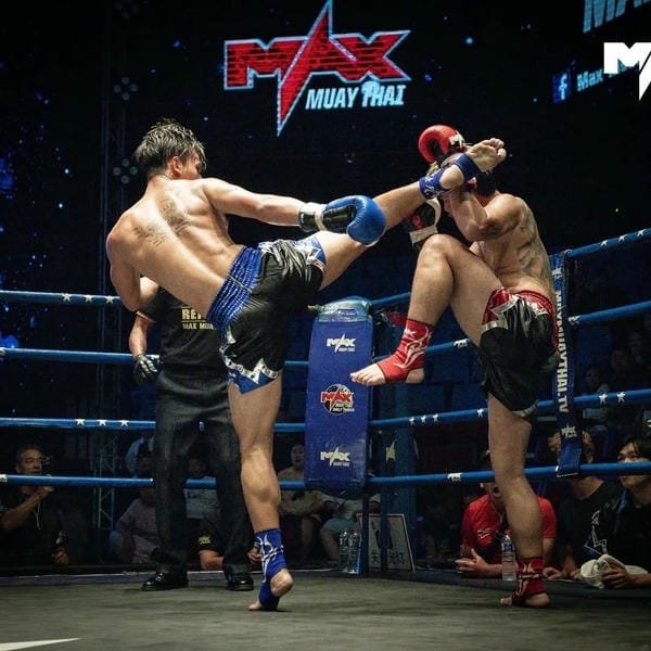 176+ Ảnh dí nhau cực căng với những màn combat đầy kịch tính 17 ảnh dí nhau 17