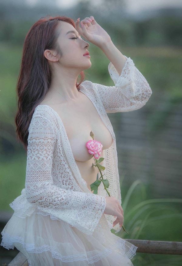 ảnh gái xinh nude 32