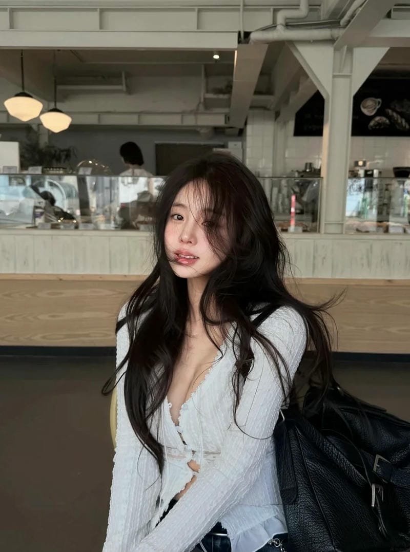 Top 120+ ảnh gái xinh TikTok dễ thương thần thái cực nổi bật 3 ảnh gái xinh tiktok 3