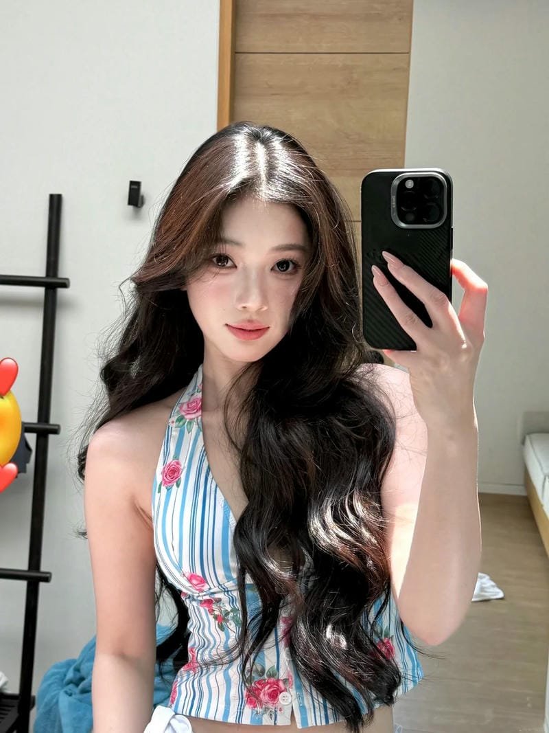 Top 120+ ảnh gái xinh TikTok dễ thương thần thái cực nổi bật 4 ảnh gái xinh tiktok 4
