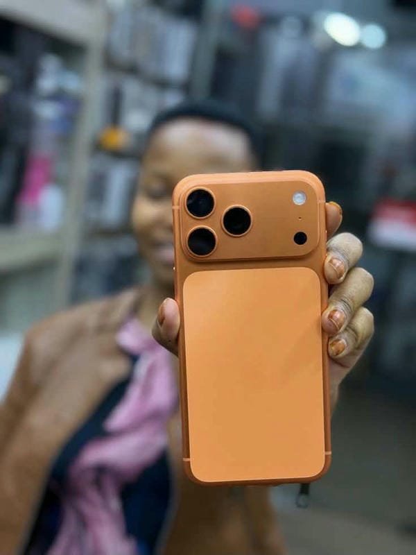 Top 130+ ảnh iPhone 17 siêu nét dành cho người yêu công nghệ 8 ảnh iphone 17 8
