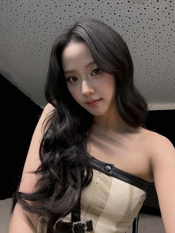 145+ Ảnh Jisoo đẹp chuẩn nữ thần Kpop dành cho người hâm mộ 3 ảnh jisoo hiếm