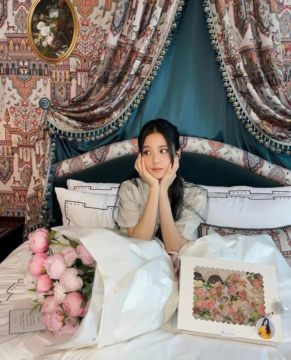 145+ Ảnh Jisoo đẹp chuẩn nữ thần Kpop dành cho người hâm mộ 32 ảnh jisoo 34