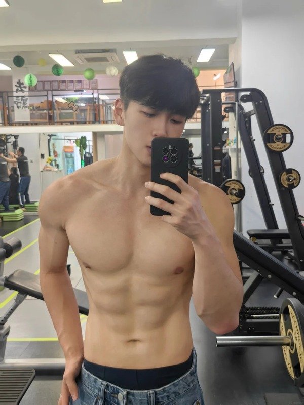 ảnh trai đẹp 6 múi 19