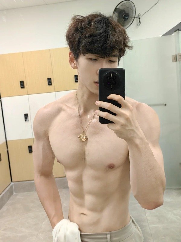 ảnh trai đẹp 6 múi 30