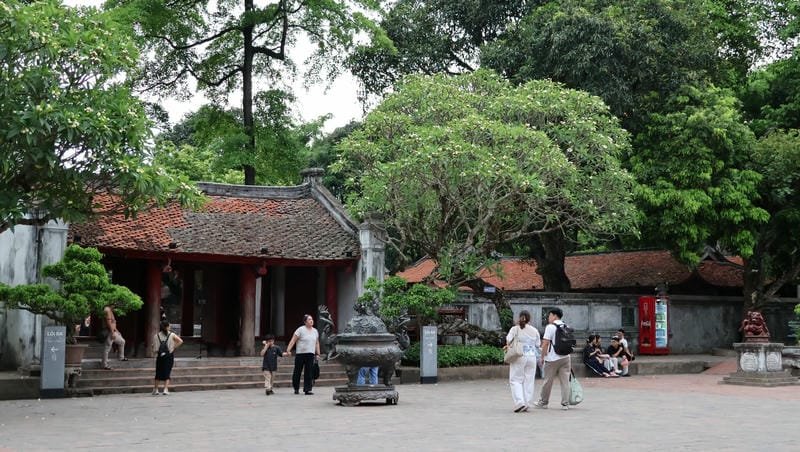 179+ Hình ảnh Văn Miếu Quốc Tử Giám lưu giữ vẻ đẹp nghìn năm 16 hình ảnh của văn miếu quốc tử giám 16