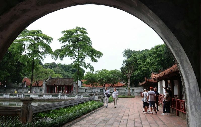 179+ Hình ảnh Văn Miếu Quốc Tử Giám lưu giữ vẻ đẹp nghìn năm 28 hình ảnh của văn miếu quốc tử giám 28
