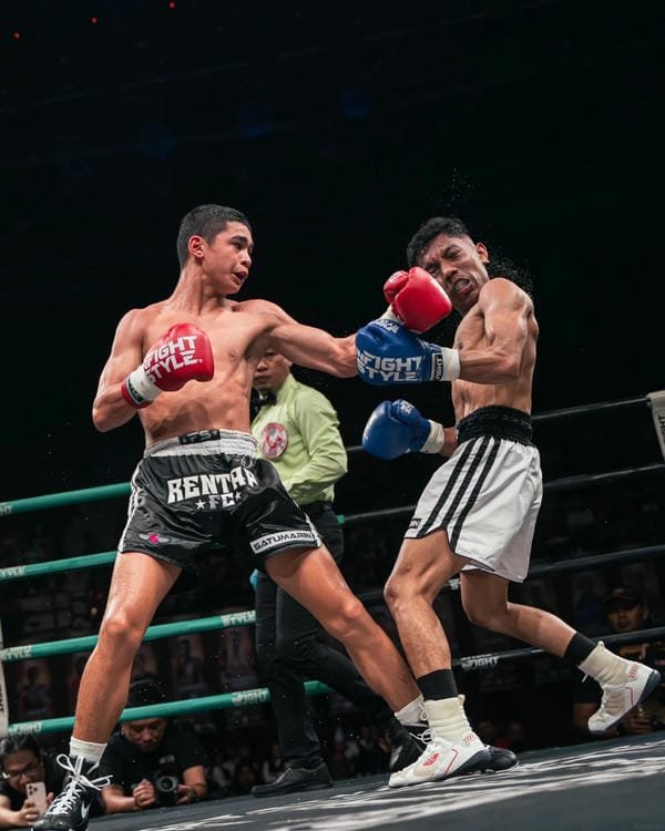 176+ Ảnh dí nhau cực căng với những màn combat đầy kịch tính 23 hình ảnh dí nhau