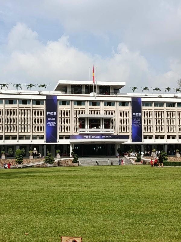 179+ Hình ảnh Dinh Độc Lập thước phim đẹp giữa lòng Sài Gòn 8 hình ảnh dinh độc lập 8
