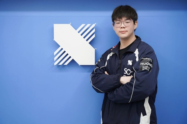 LazyFeel là ai? Hé lộ Hành trình Game thủ Việt chinh phục Top 1 Thách Đấu Hàn 2 Phỏng vấn độc quyền LazyFeel: Game thủ Việt 17 tuổi leo Top 1 Thách Đấu Hàn, xuất ngoại làm thực tập sinh DRX - Ảnh 5.