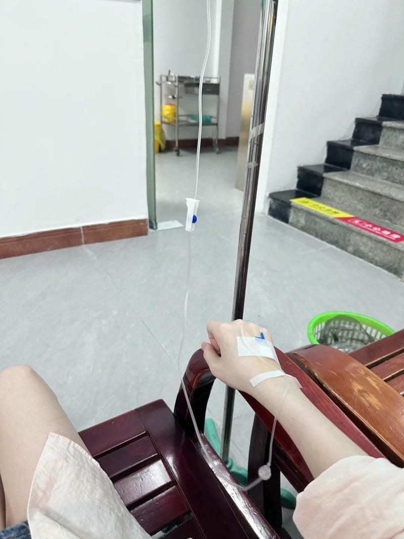 180+ Truyền nước tại nhà ảnh thật từ nhiều góc chụp thực tế 17 truyền nước tại nhà ảnh thật 17