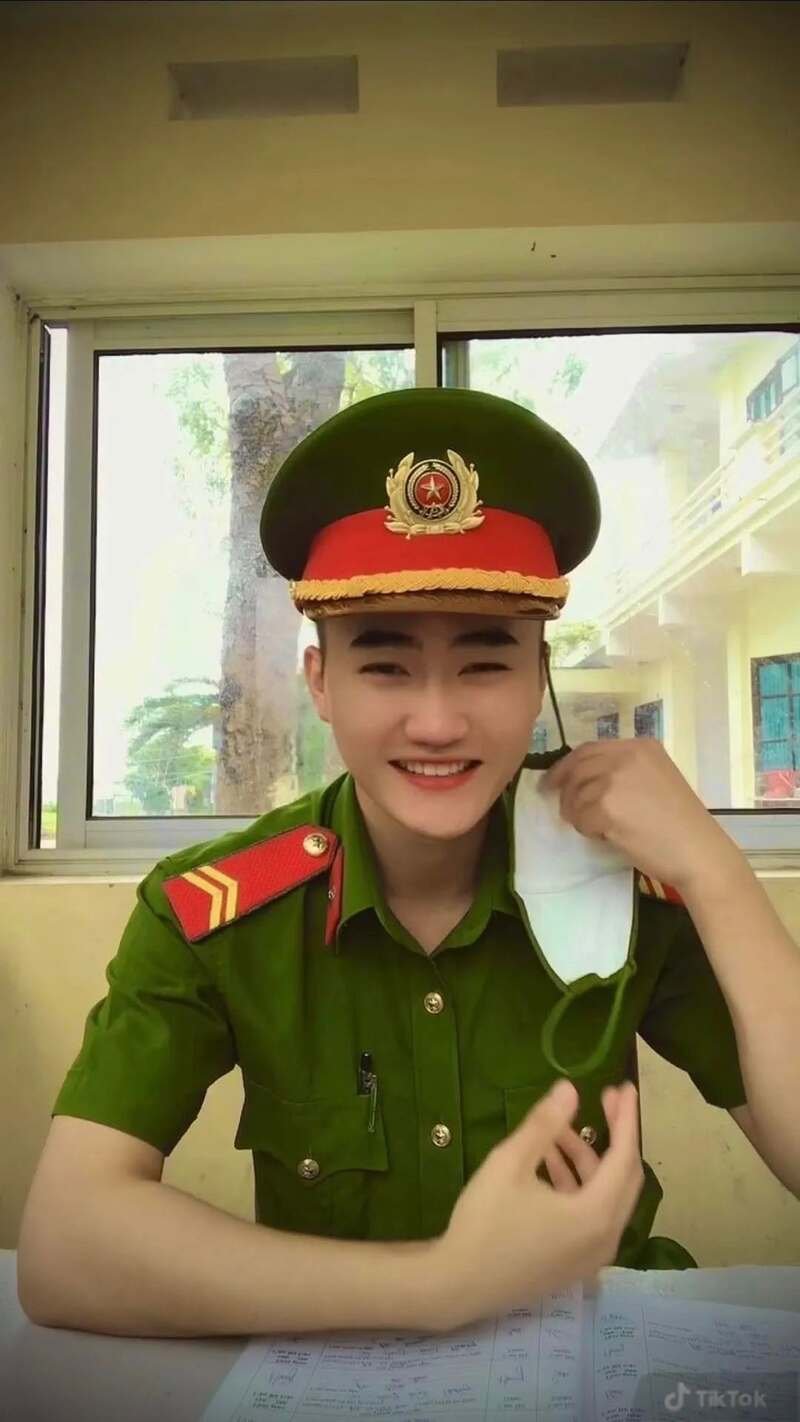 hình ảnh công an