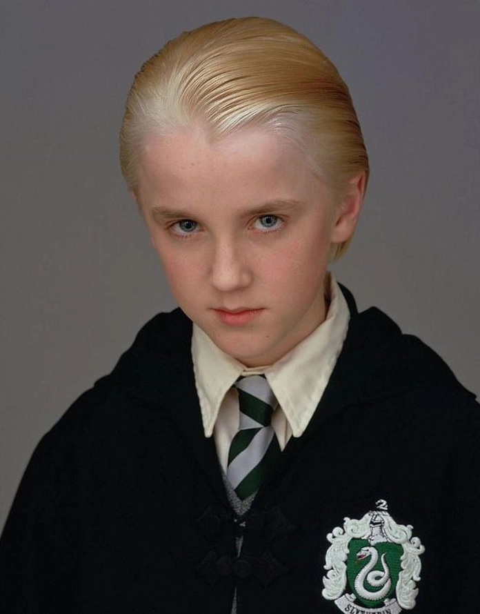 Draco Malfoy là ai? Chân dung kẻ phản diện có sức hút nhất Harry Potter 9 Cảnh phim Harry Potter có Draco Malfoy