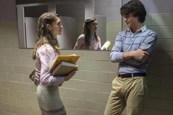Nancy Stranger là ai? Hé lộ toàn bộ thông tin về cô nàng mạnh mẽ 3 Natalia Dyer trong buổi phỏng vấn